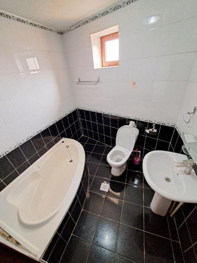 بخارى Samandar Hotel المظهر الخارجي الصورة